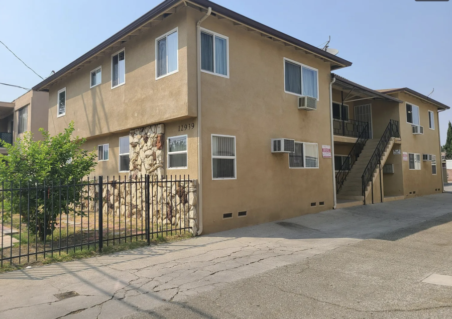 Apartment for Rent Վարձով է Տրվում Բնակարան Los